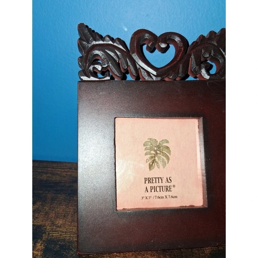 Pretty As a Picture Wood Photo Frame w/ Carved Heart – 3